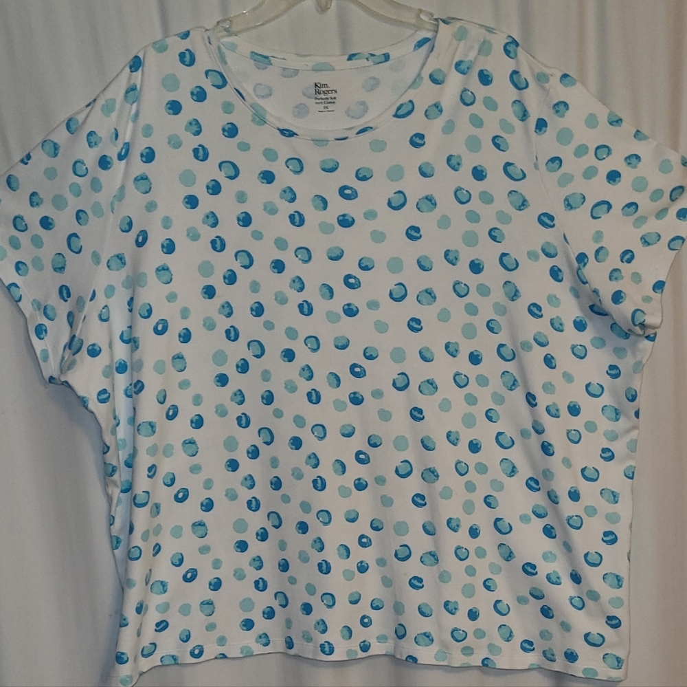 Kim Rogers White Short Sleeve Tee with Blue Polka Dot Print